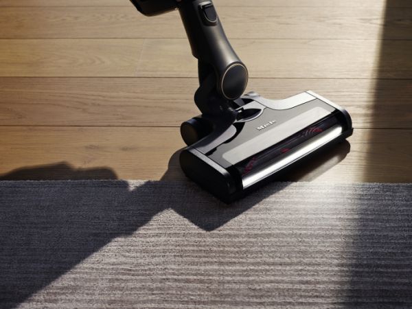 Электрощётка Multi Floor XXL SEB 435 с подсветкой BrilliantLight серый инфинити Miele купить в #REGION_NAME_DECLINE_PP# | Всегда в наличии! | Артикул 11792260 | Официальный сайт